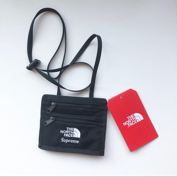Supreme The North Face Expedition Travel Wallet - Picture 2 of 7